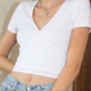 BRANDY MELVILLE RAE TOP